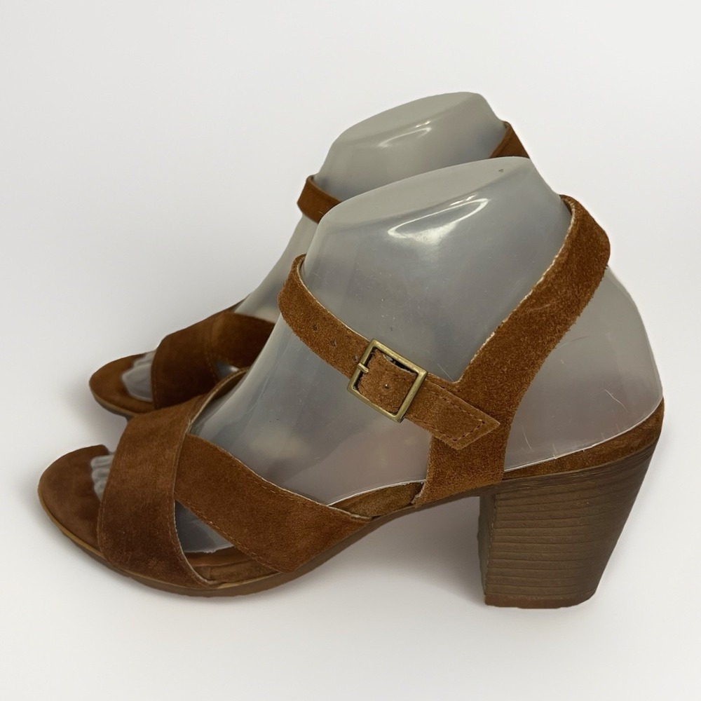 Mariella Brown Suede Block Heel Sandals 7.5M Made in Italy Leather Strap - Picture 3 of 11